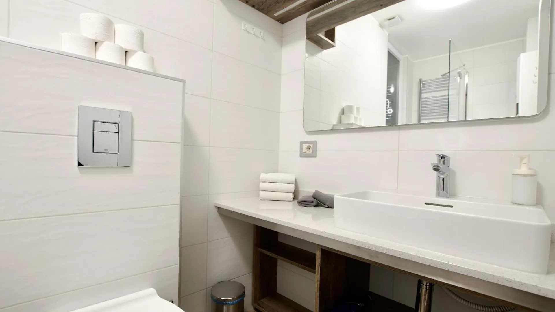 Premium Apartment By Hi5- Near New York Cafe Budapeşte