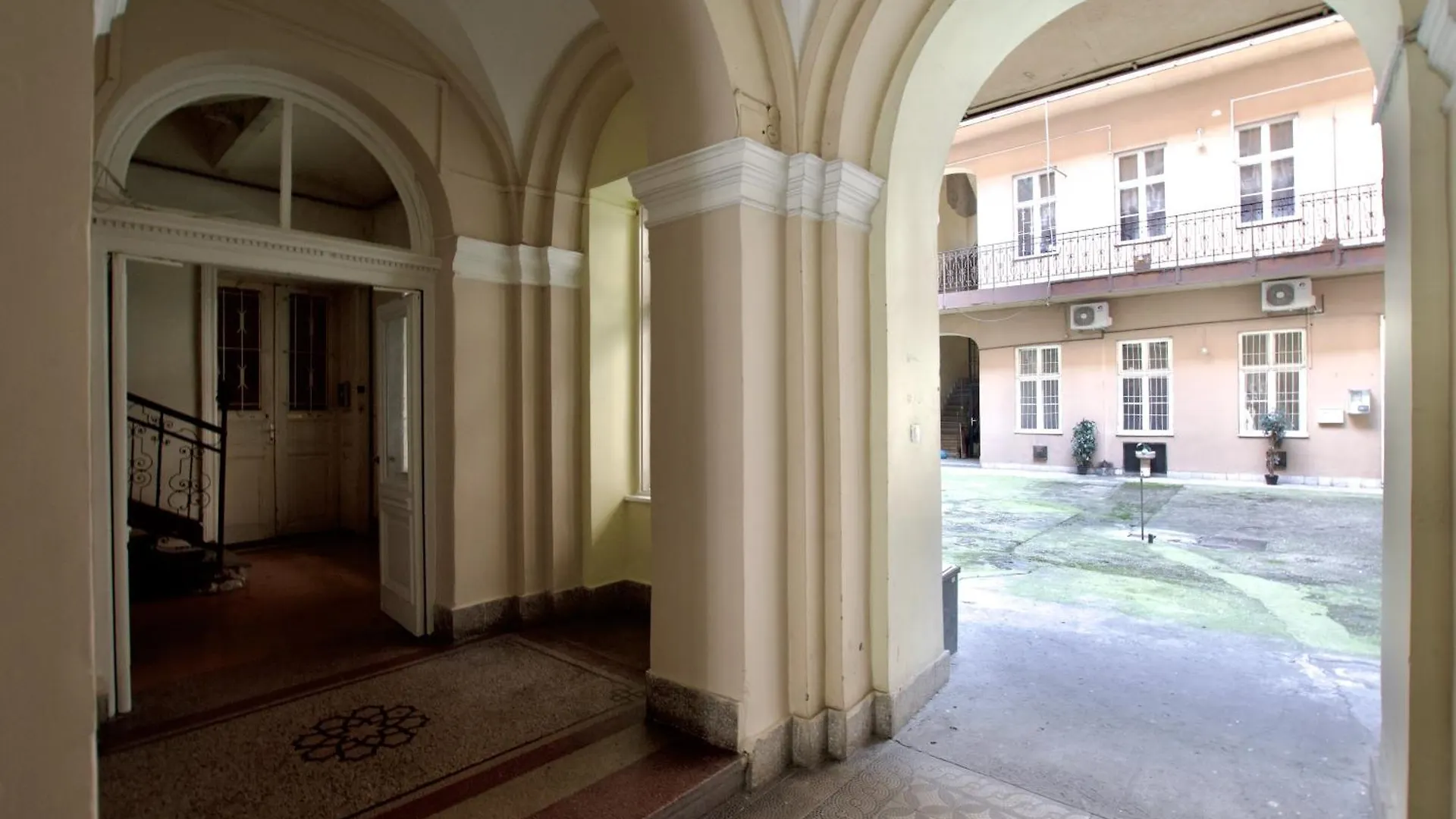 Premium Apartment By Hi5- Near New York Cafe Budapest