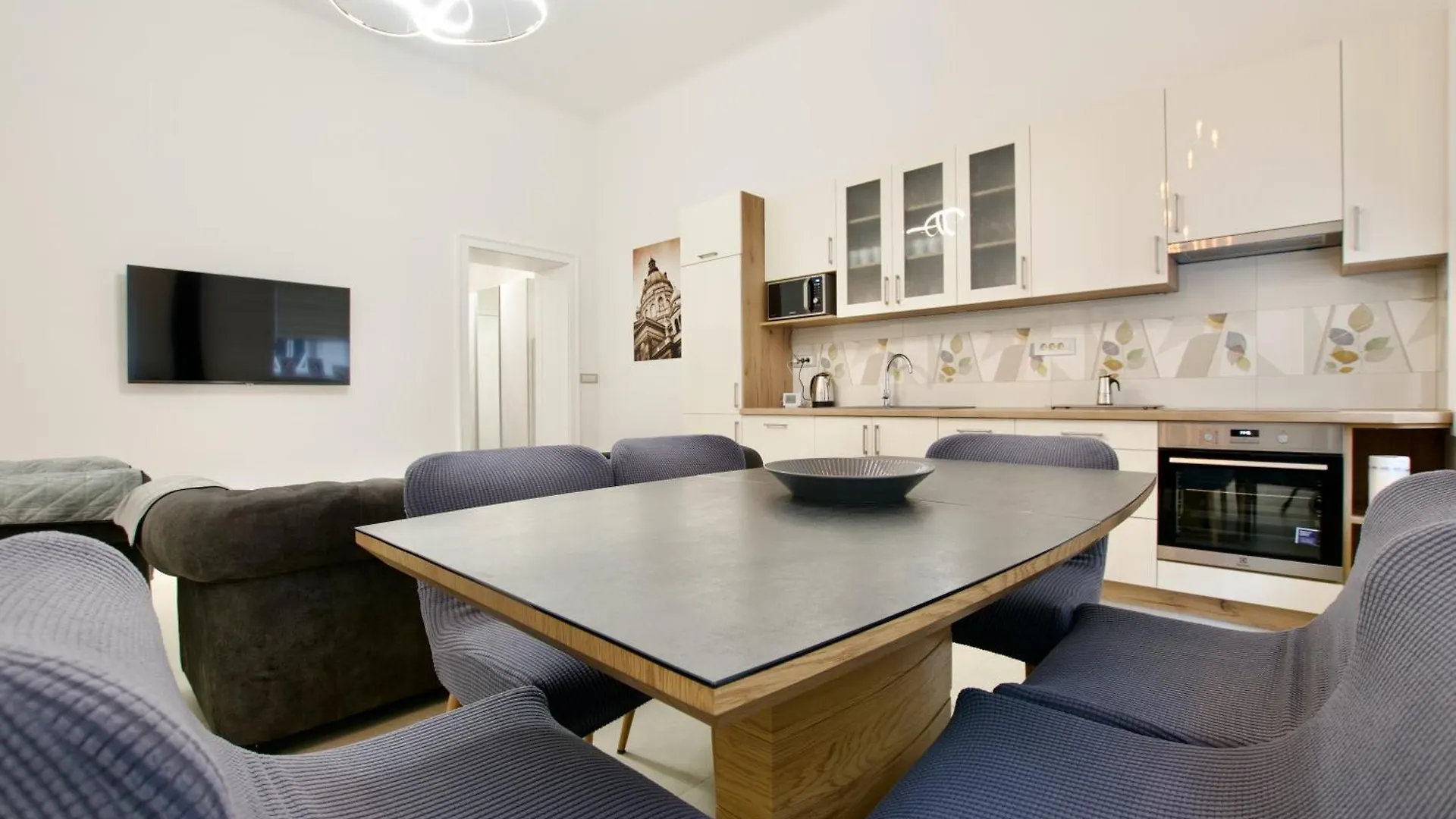 Premium Apartment By Hi5- Near New York Cafe Budapest